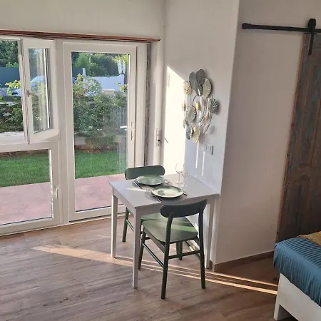 Hébergement de vacances T0 - Casa Tia Alice *
